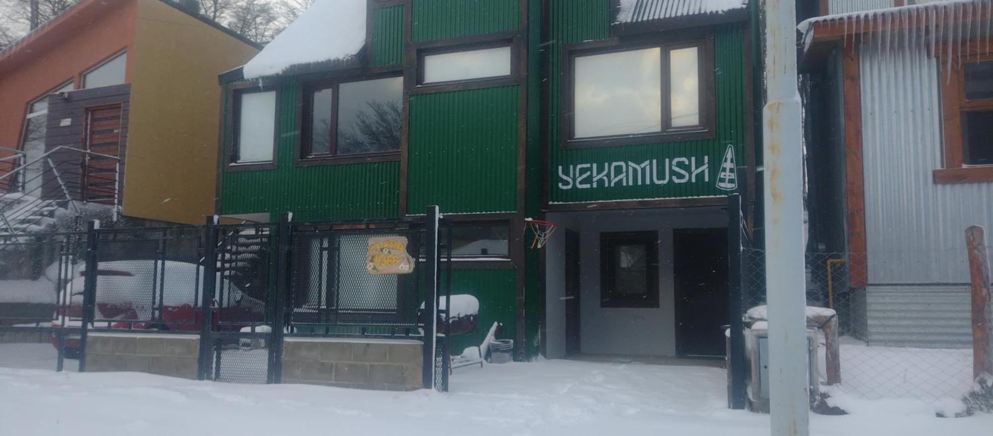 Departamento Yekamush 2 Ushuaia Apartment Exterior foto